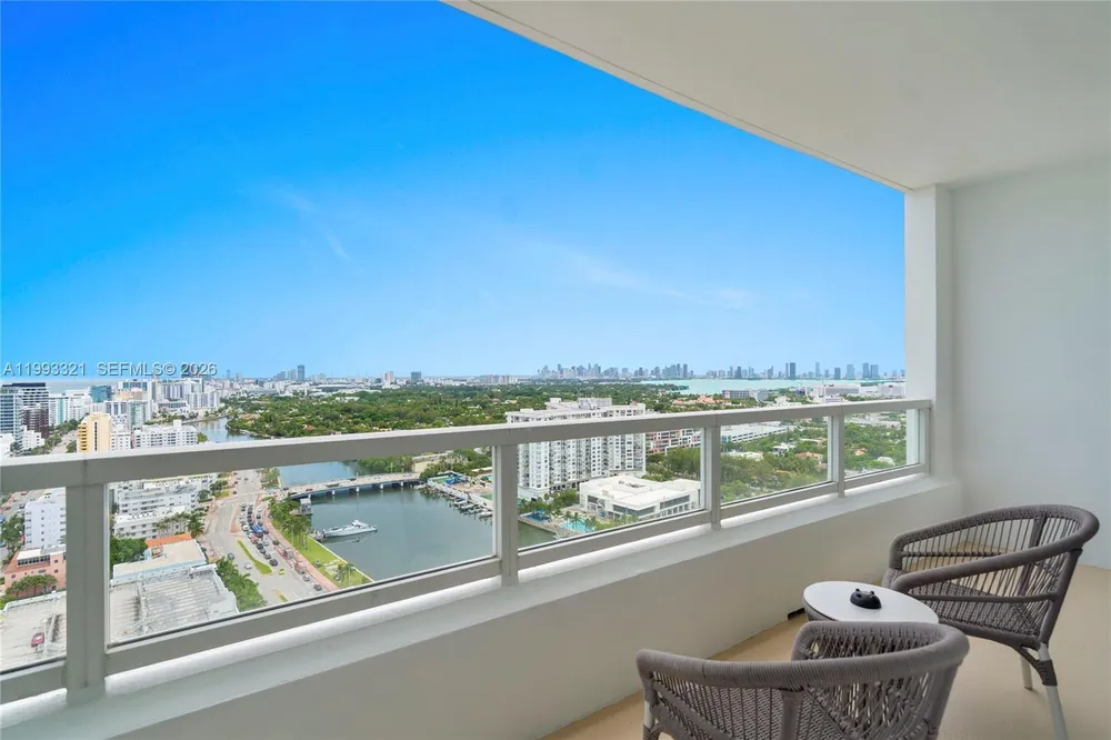 4401 Collins Ave, Miami Beach, FL 33140
