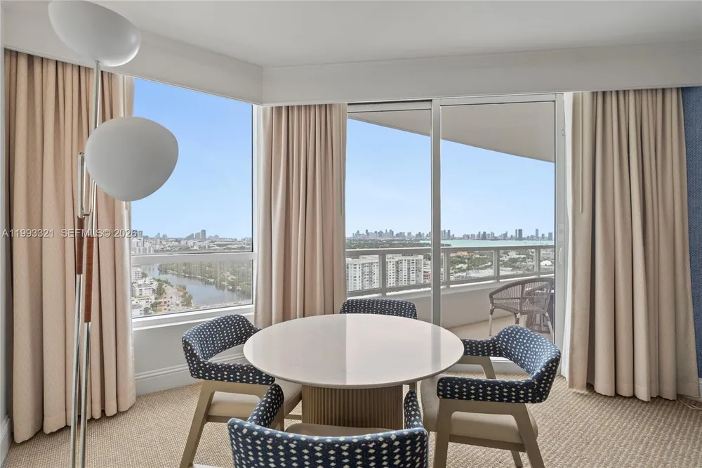 4401 Collins Ave, Miami Beach, FL 33140