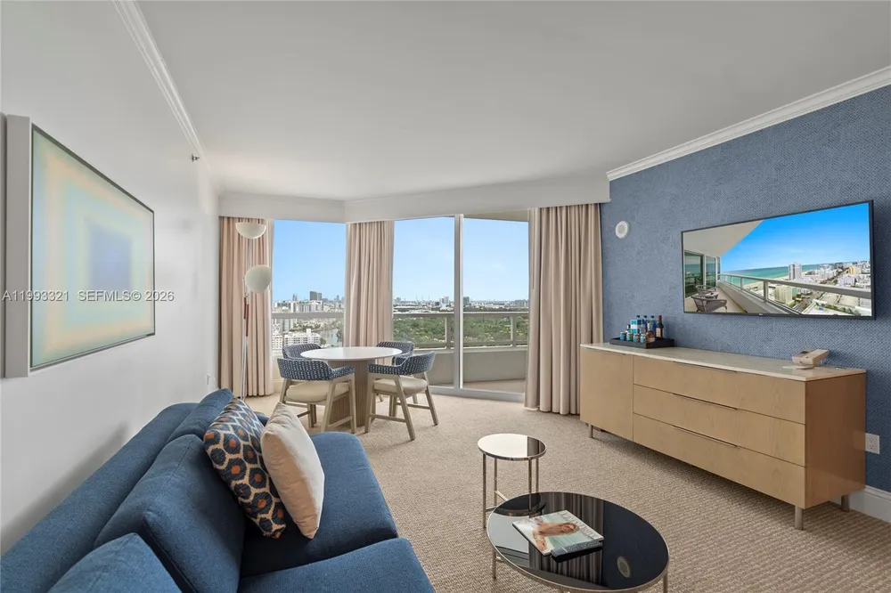 4401 Collins Ave, Miami Beach, FL 33140