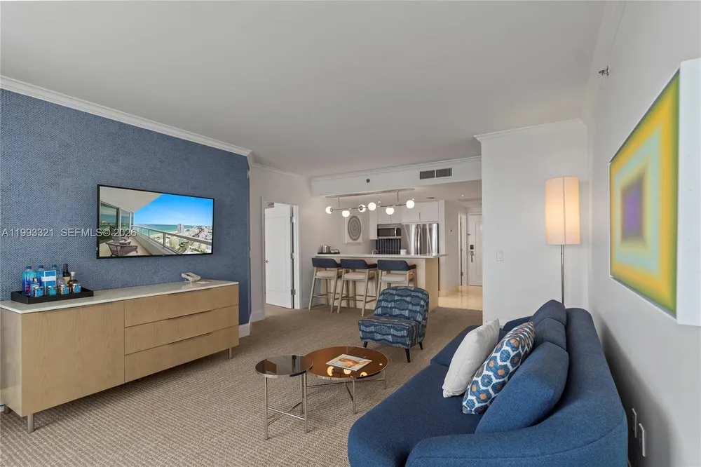 4401 Collins Ave, Miami Beach, FL 33140