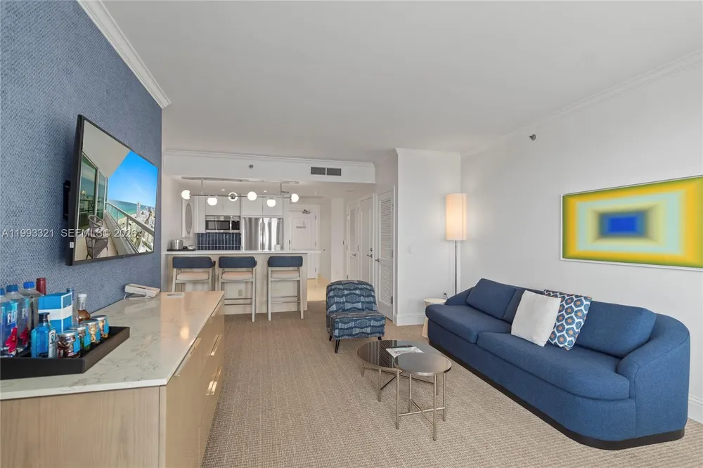 4401 Collins Ave, Miami Beach, FL 33140