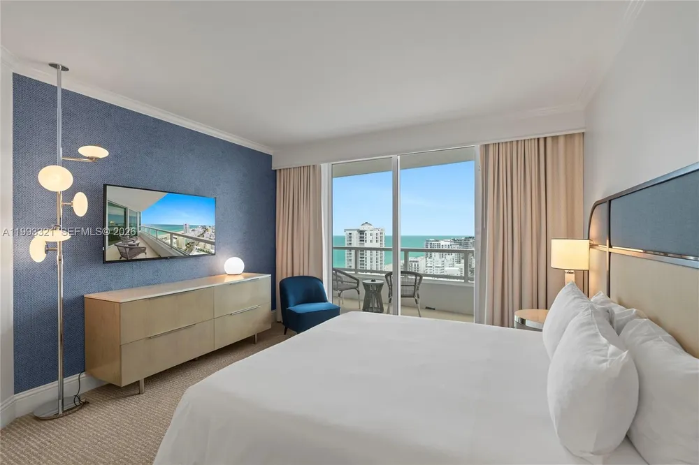4401 Collins Ave, Miami Beach, FL 33140