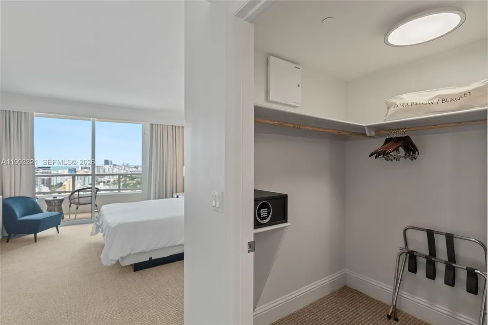4401 Collins Ave, Miami Beach, FL 33140