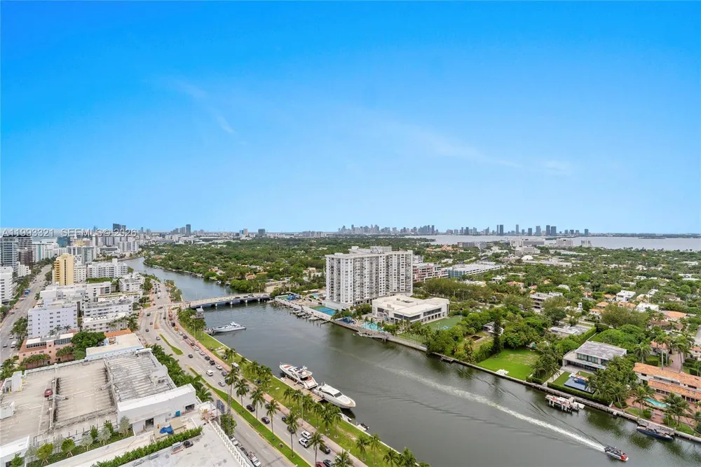4401 Collins Ave, Miami Beach, FL 33140
