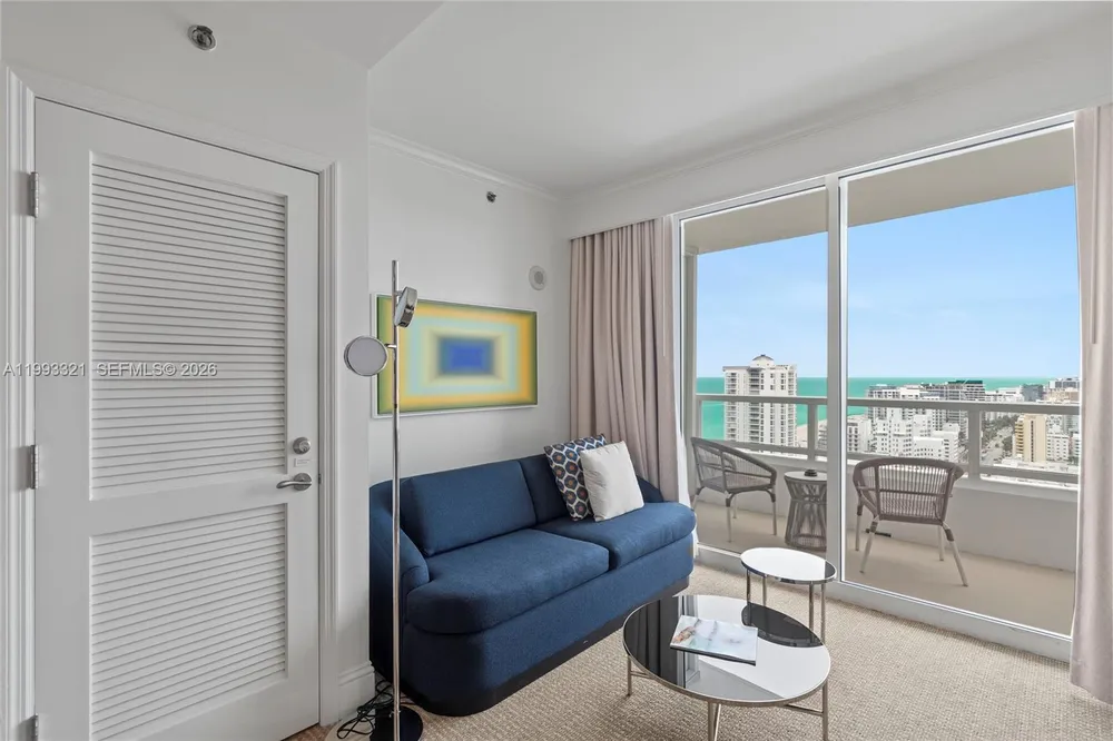 4401 Collins Ave, Miami Beach, FL 33140