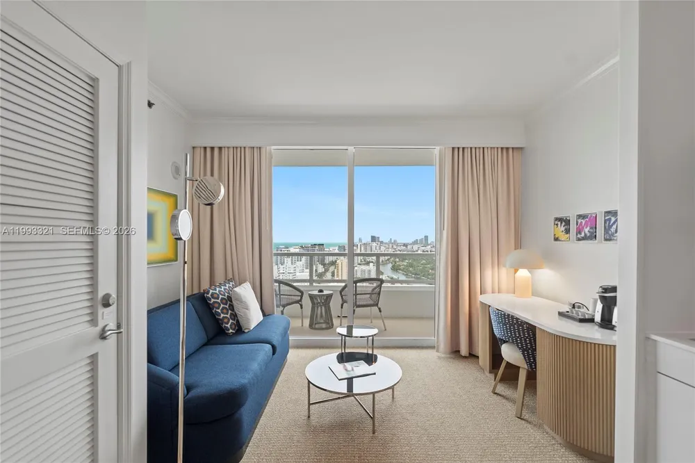 4401 Collins Ave, Miami Beach, FL 33140