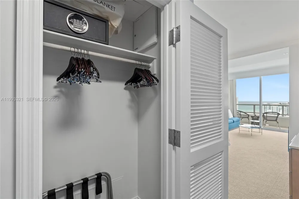 4401 Collins Ave, Miami Beach, FL 33140