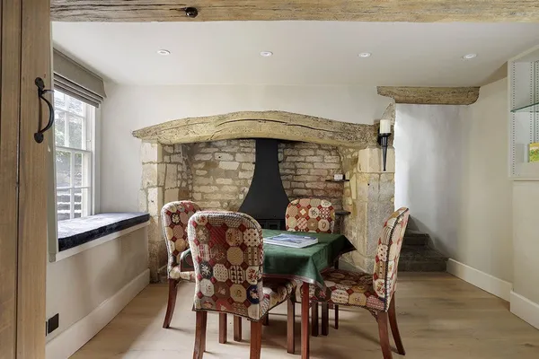 High Street, Chipping Campden, GL55 photo 5
