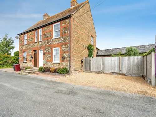 East Corner Cottage, Colworth, Chichesterphoto