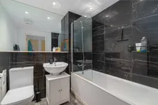 Stainsby Road, London, E14 photo 8