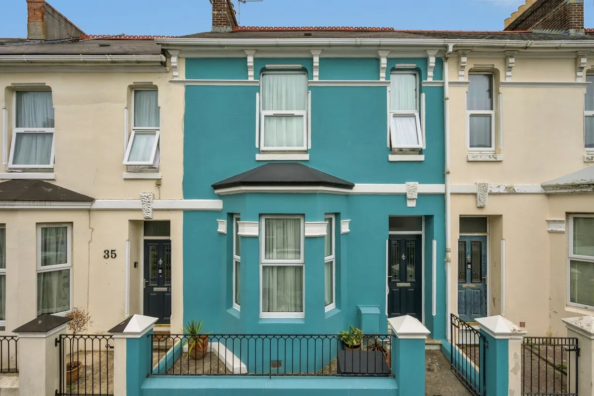 Mainstone Avenue, Plymouth