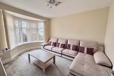 Chanterlands Avenue, HULL