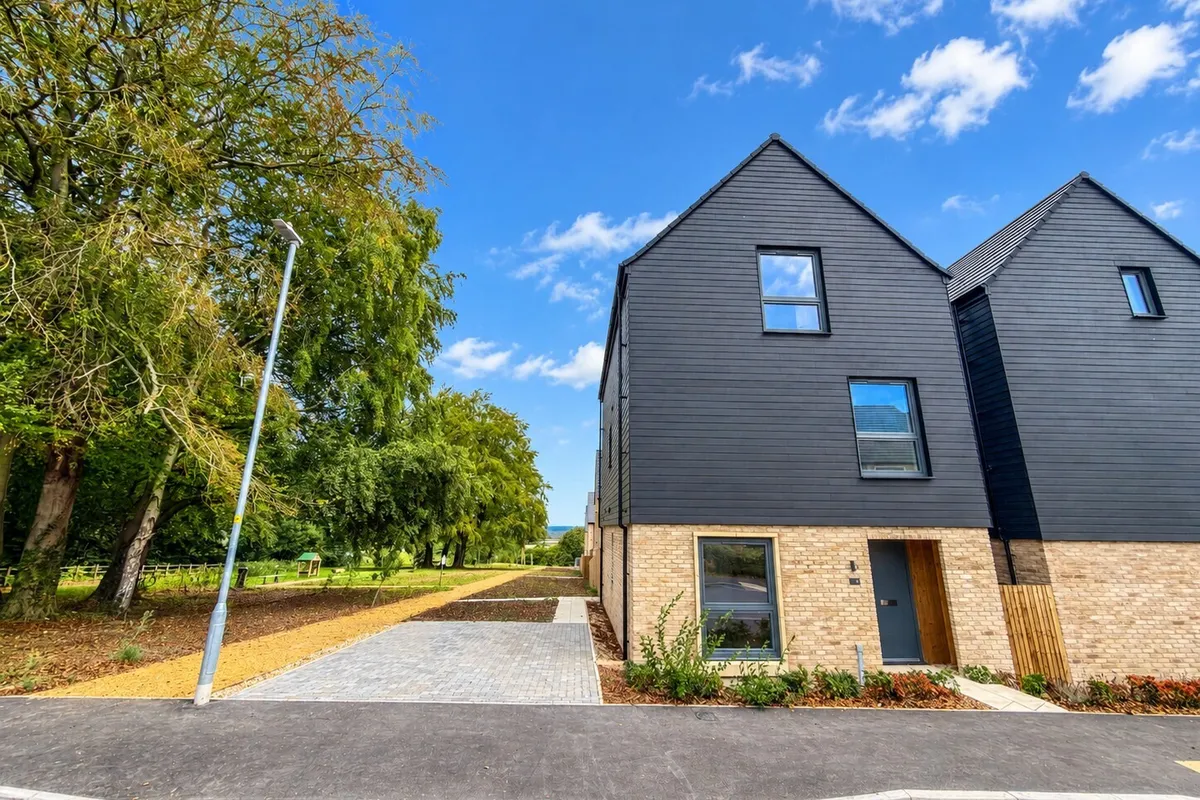 Thames View, Blunsdon, Swindon