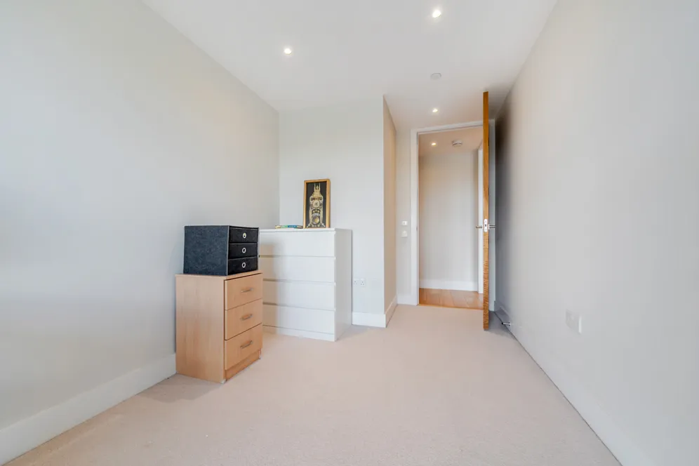 Acton Walk, Whetstone, N20 photo 19