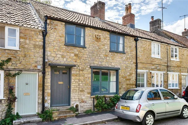 St. Mary Well Street, Beaminster, DT8 photo 1