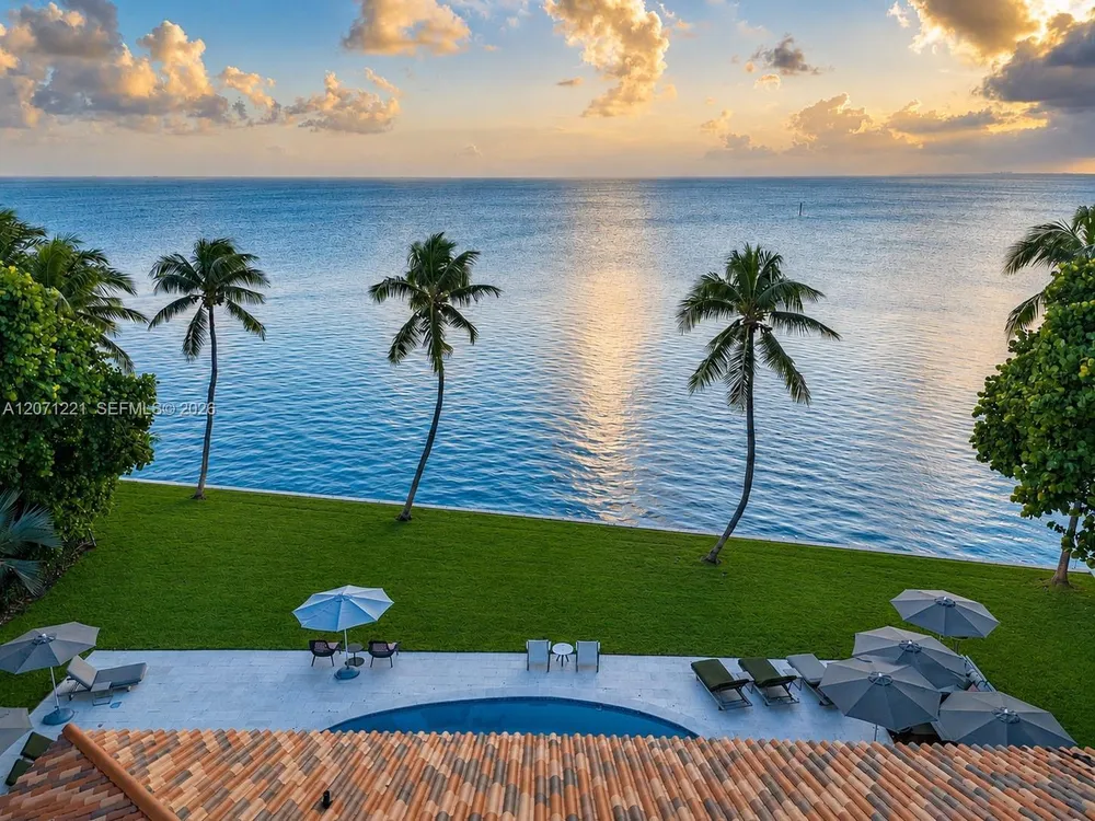 520 S Mashta Dr, Key Biscayne, FL 33149