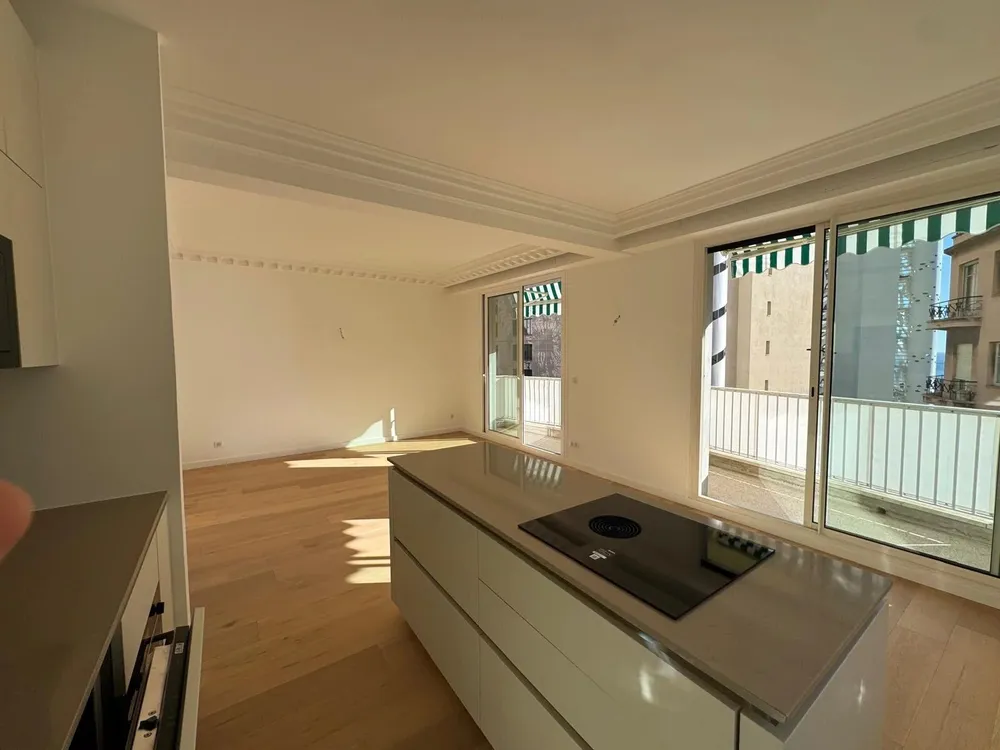 Monaco (Jardin Exotique), 98000, Monaco