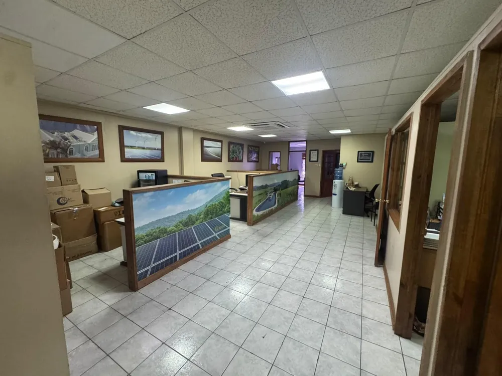 THE TRADE CENTRE , RED HI Kingston  St. Andrew
