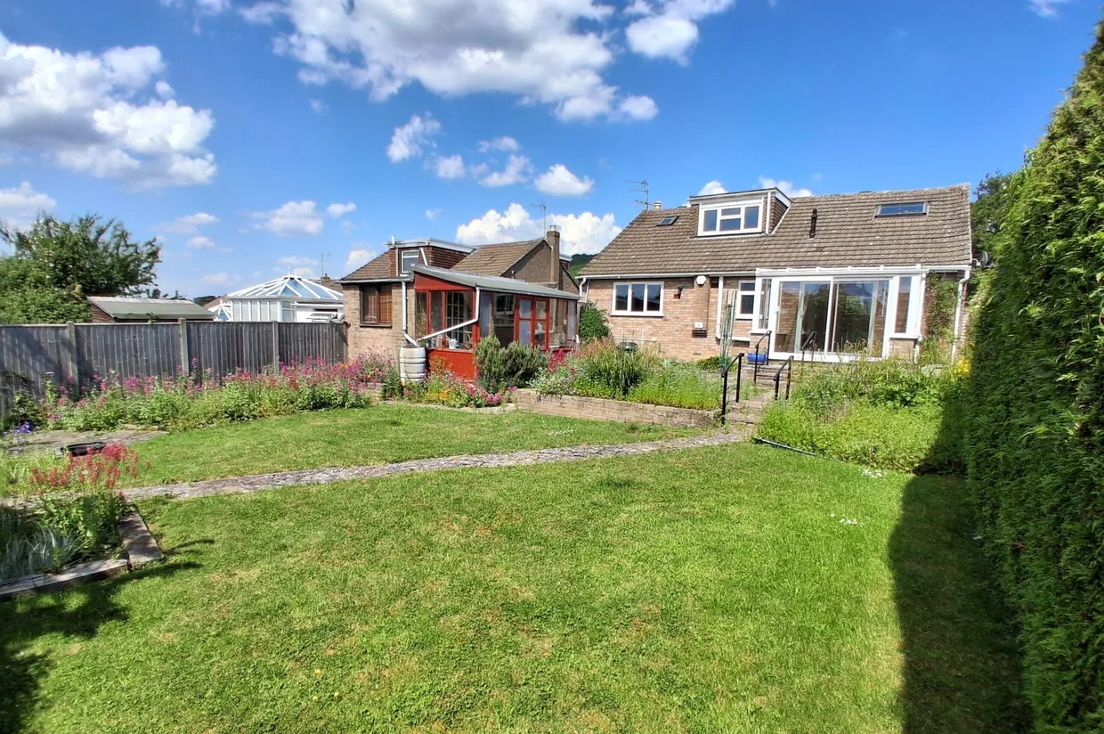 Bushcombe Close, Woodmancote, Cheltenham, GL52 photo 2