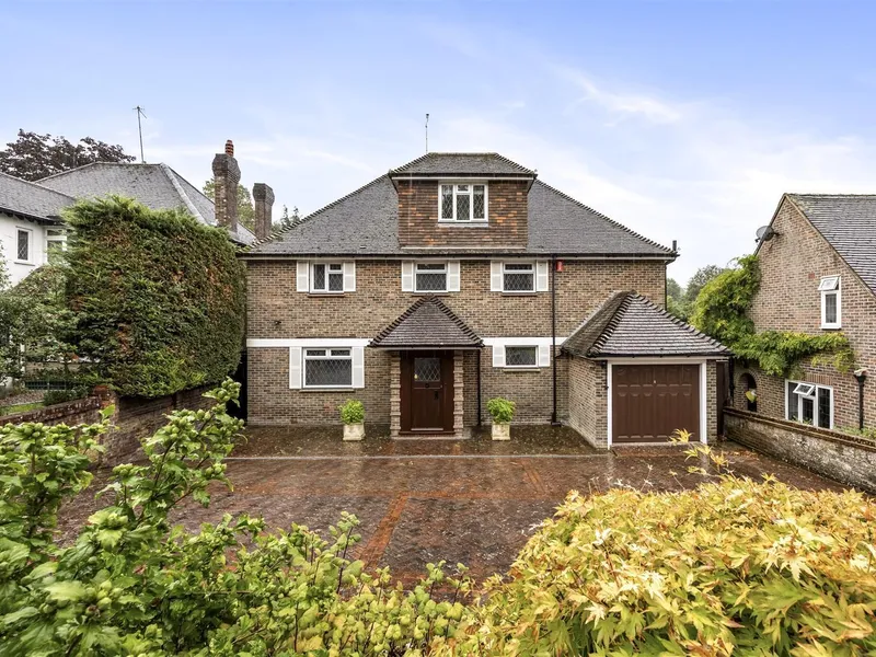 Property thumbnail 2 out of 3