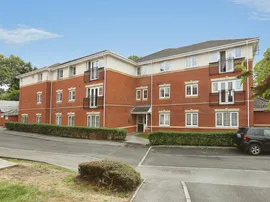 Mirabella Close, Southampton photo