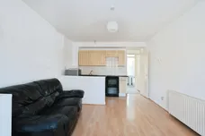 Queens Avenue, WATFORD