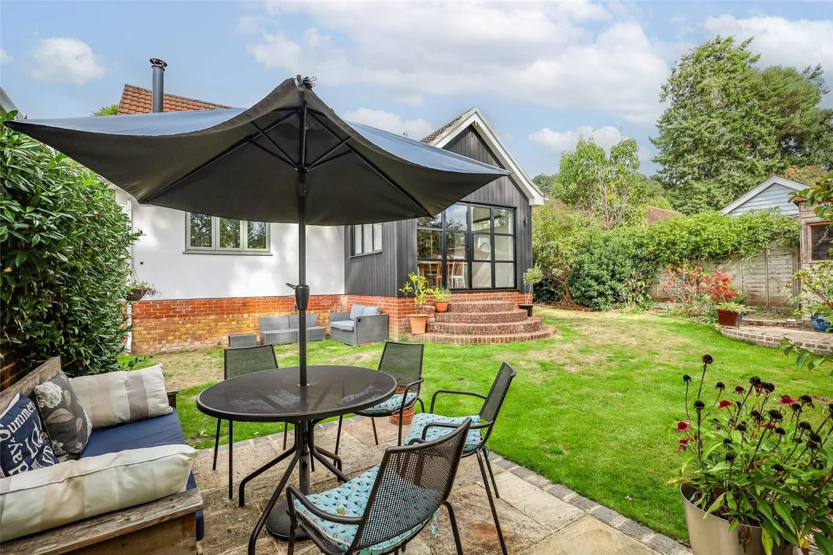 Warren Road, Liss, Hampshire, GU33