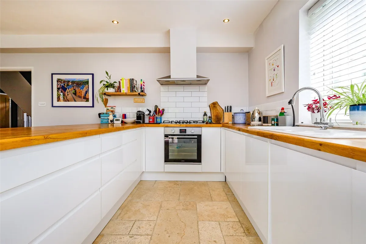 Warren Road, Liss, Hampshire, GU33