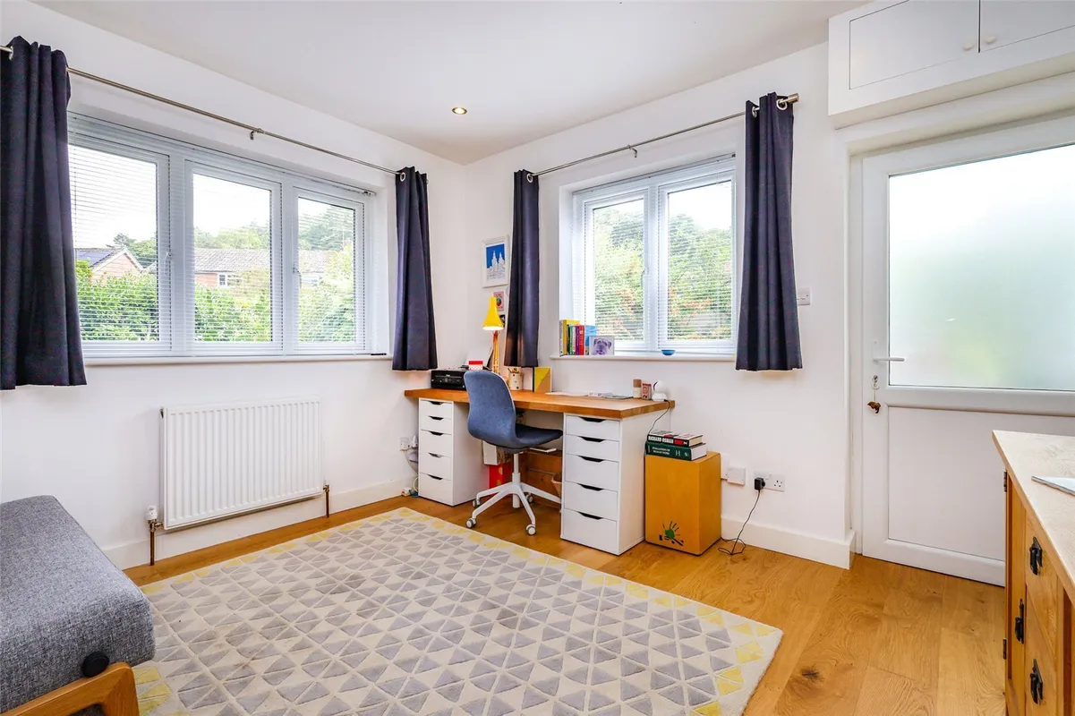 Warren Road, Liss, Hampshire, GU33