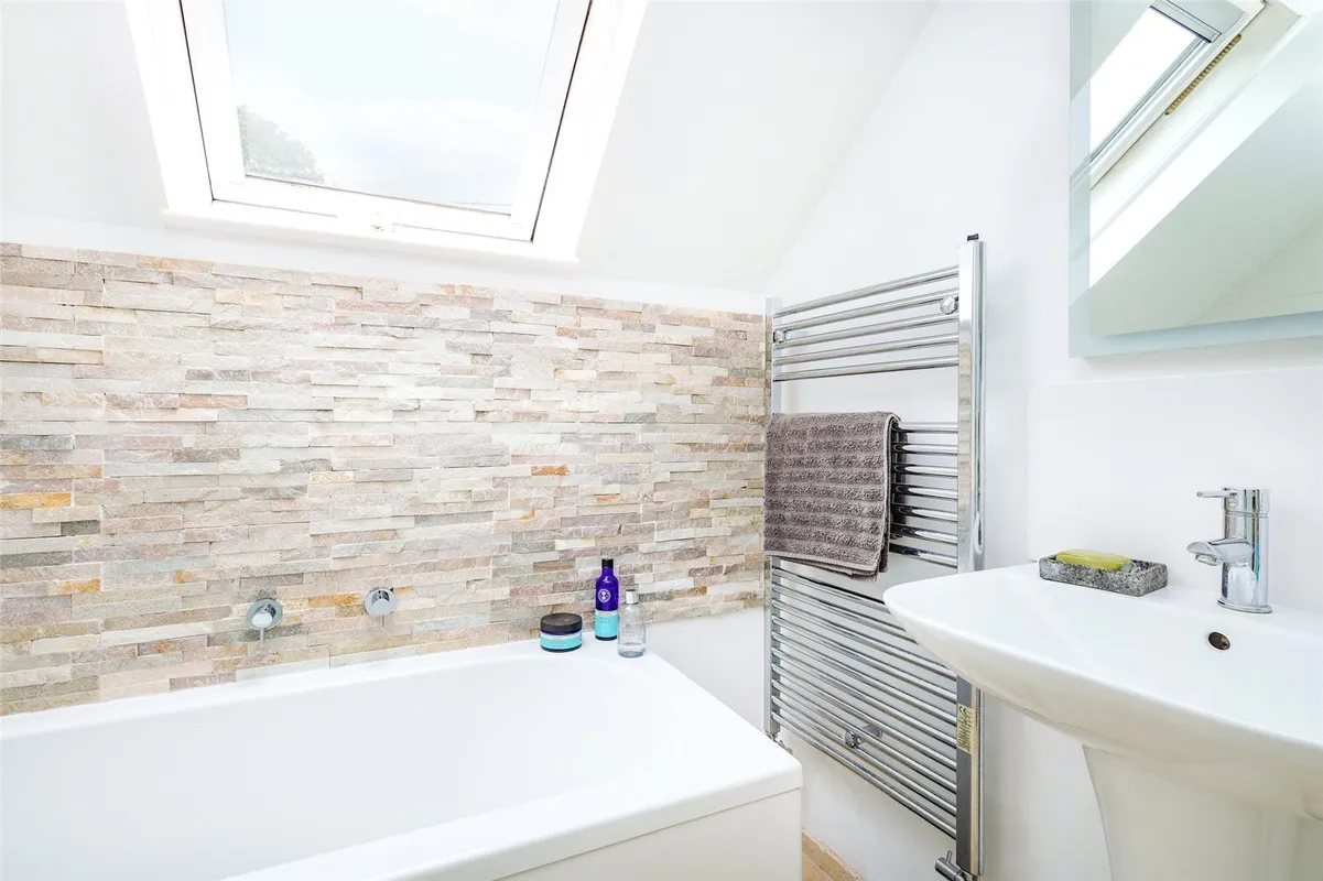 Warren Road, Liss, Hampshire, GU33