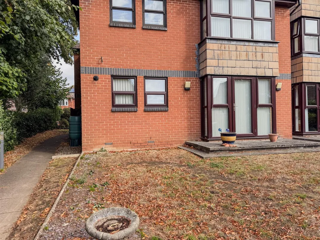 Headlands, Kettering