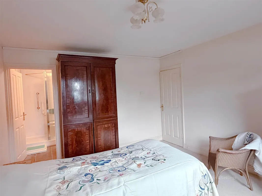 Headlands, Kettering