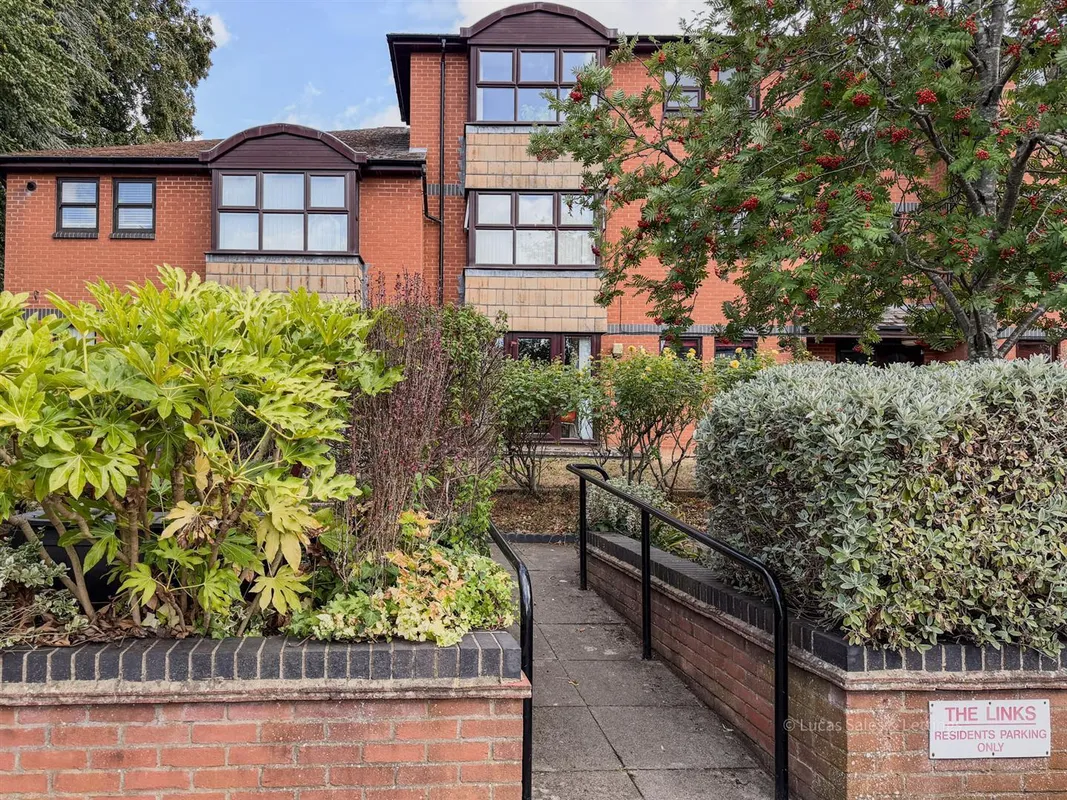 Headlands, Kettering