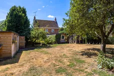 Middle Woodford, Salisbury, SP4 photo 2