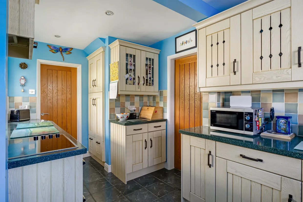 Middle Woodford, Salisbury, SP4 photo 5