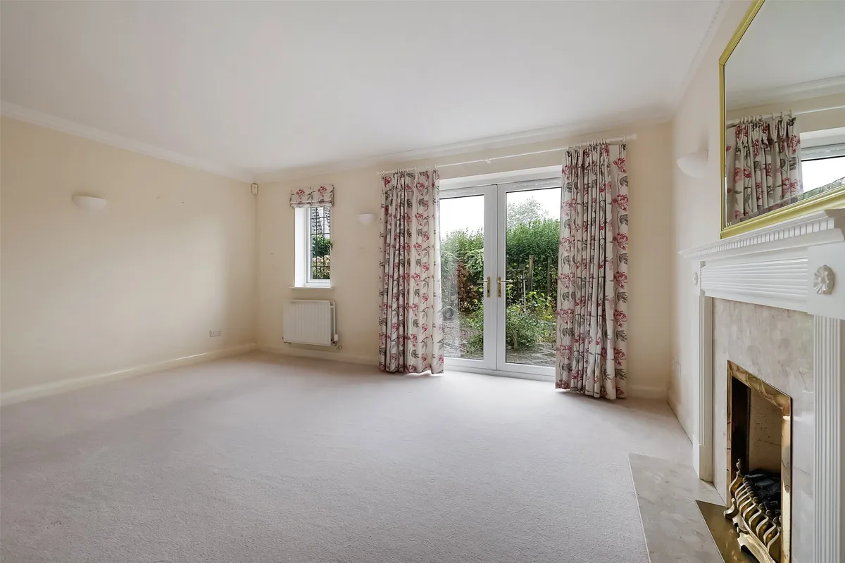The Meades, Dormansland, Lingfield, Surrey, RH7