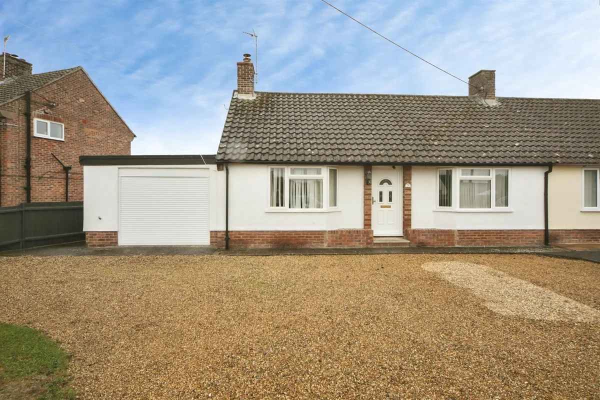 Lancaster Close, Chedburgh, BURY ST. EDMUNDS