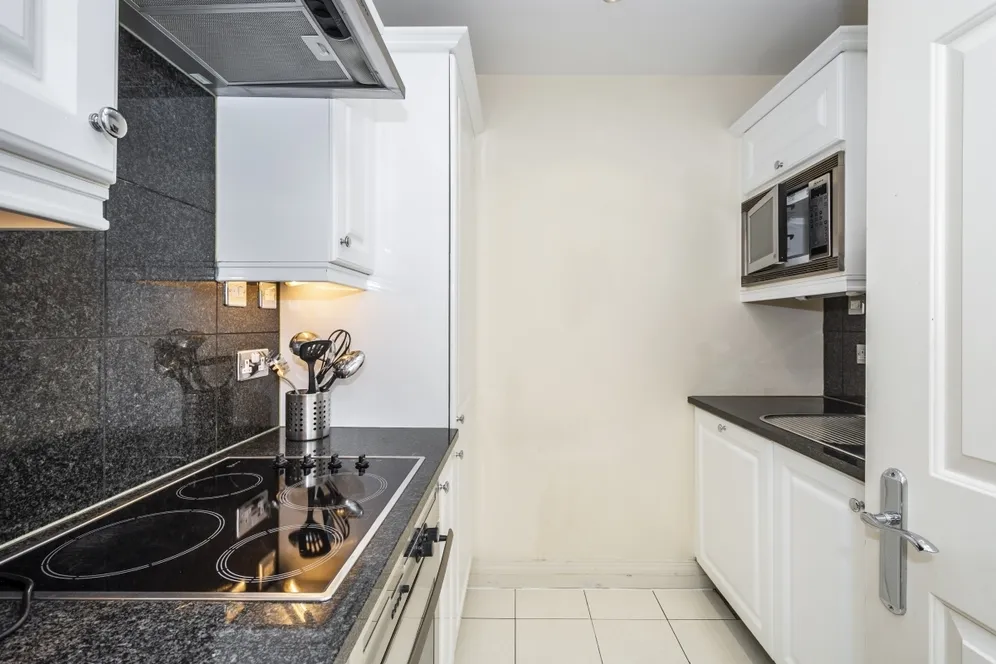 Point West South Kensington SW7 photo 4