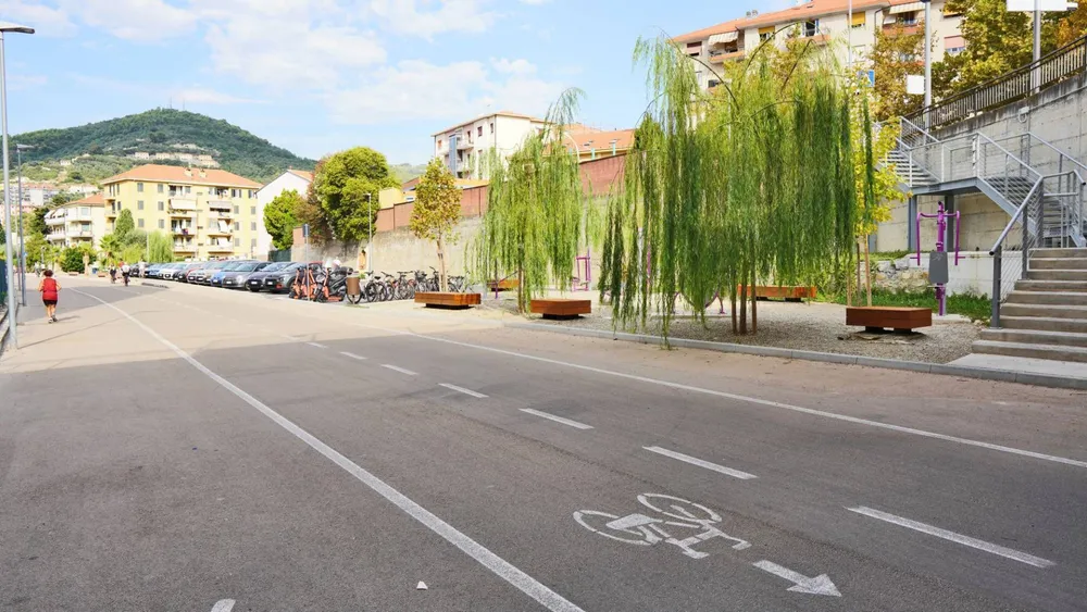 via XXV Aprile, Imperia, Liguria