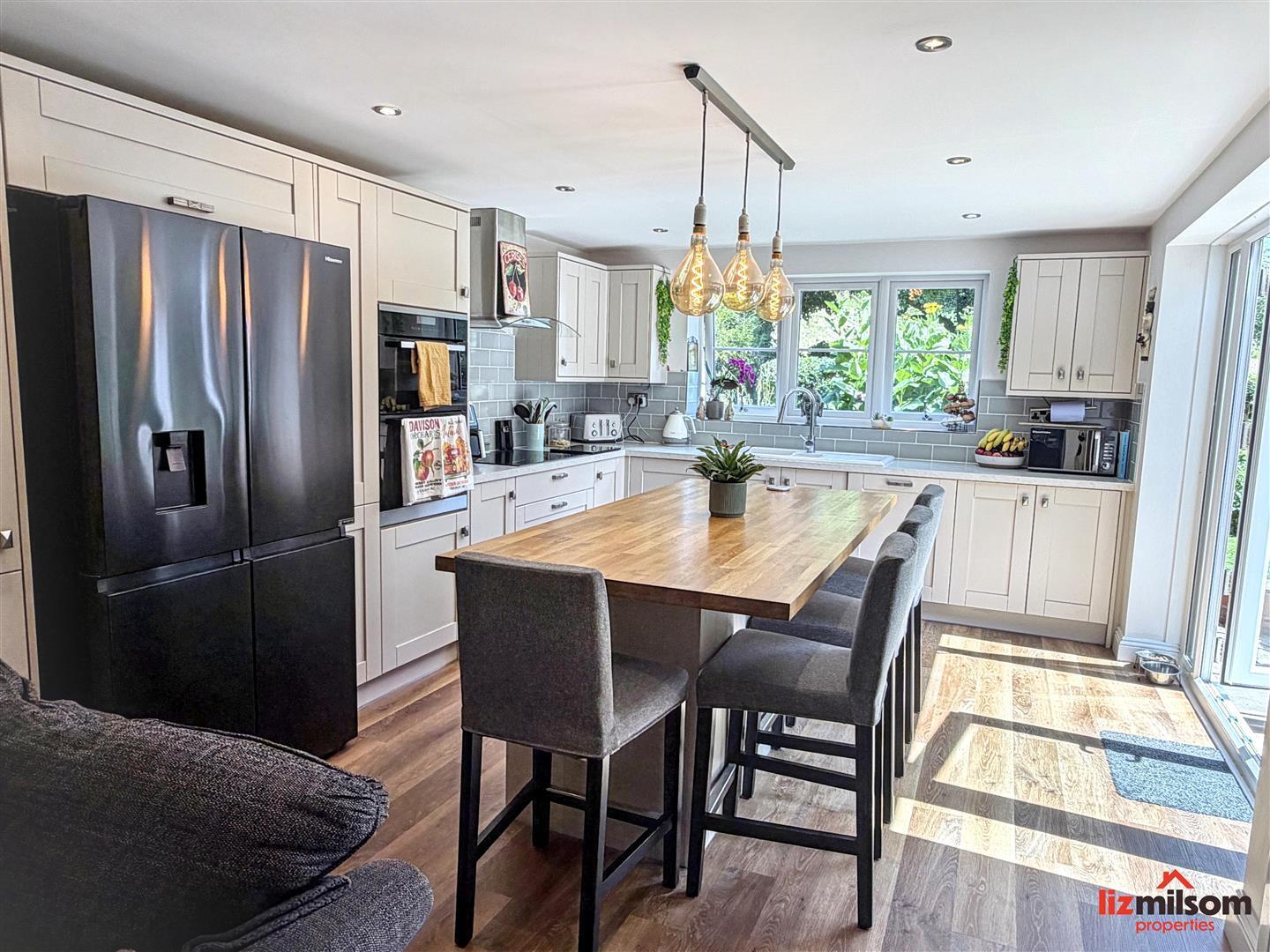 'Field View' Brook Street, Hartshorne, DE11 7AH Image 3