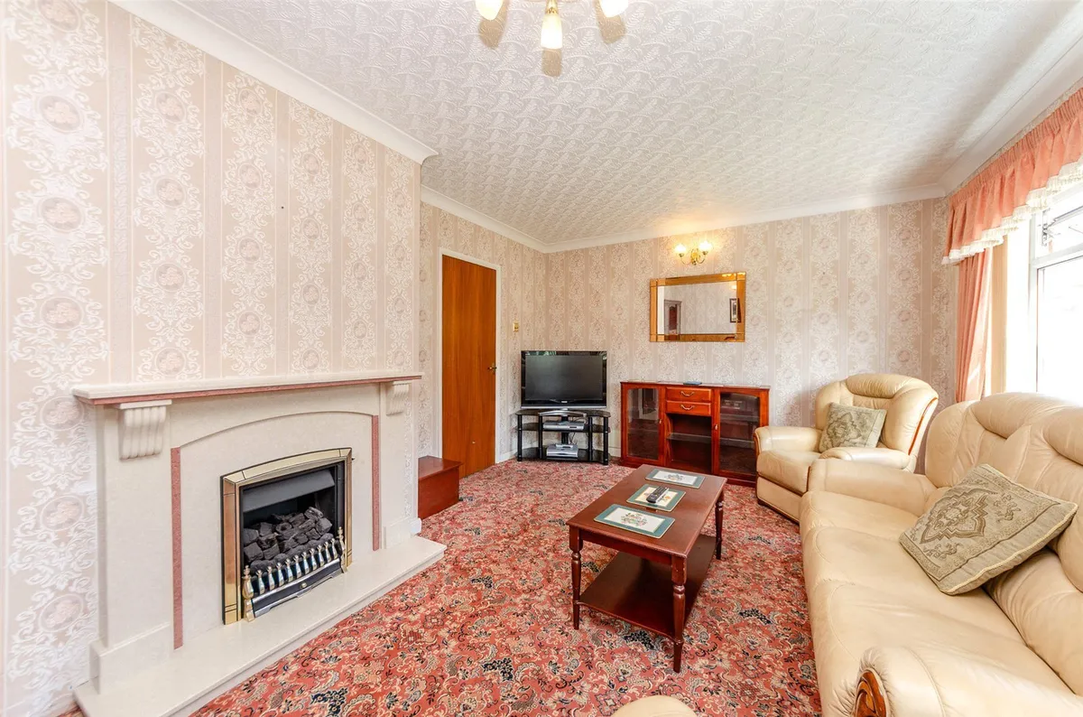 Y Bryn, Bontnewydd, Caernarfon, Gwynedd, LL55