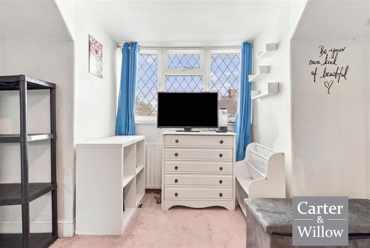 Ford Road, Dagenham, Essex Image 13