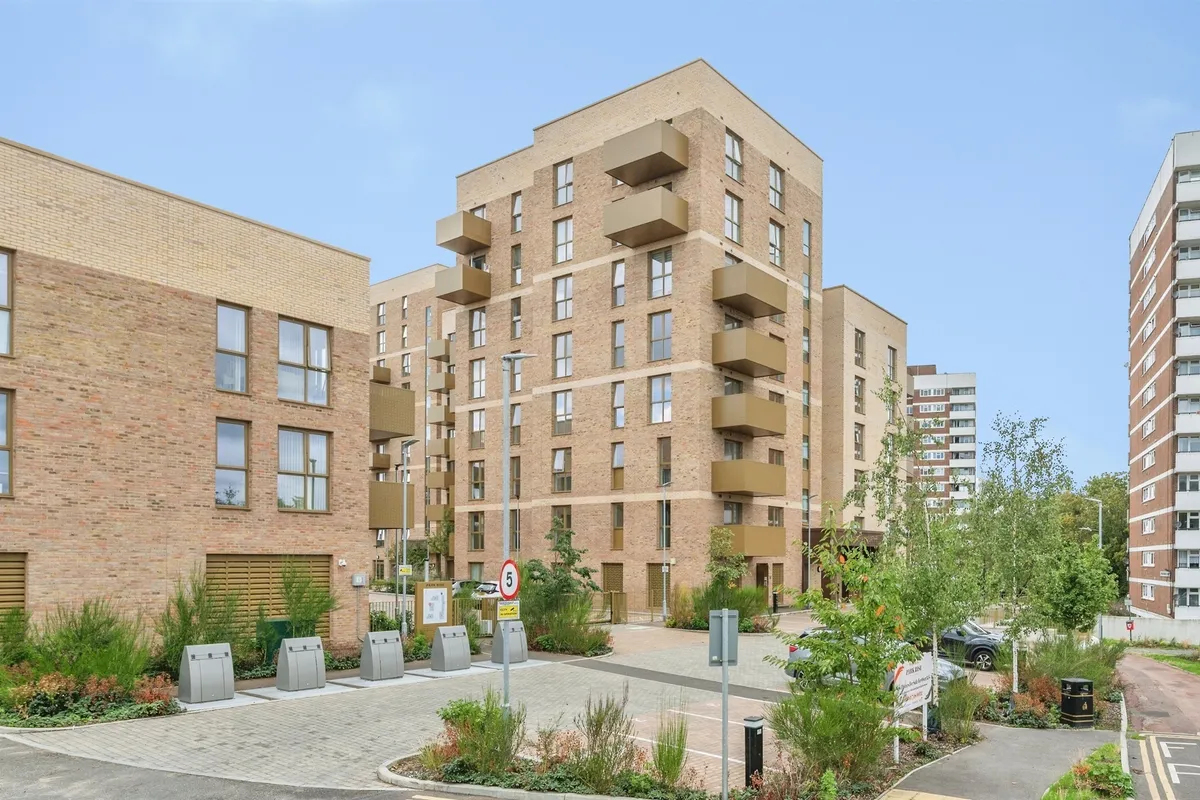Parkhill Close, Hornchurch