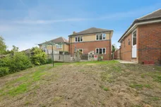 Ellis Close, Hoddesdon
