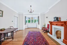 Hayland Close, London
