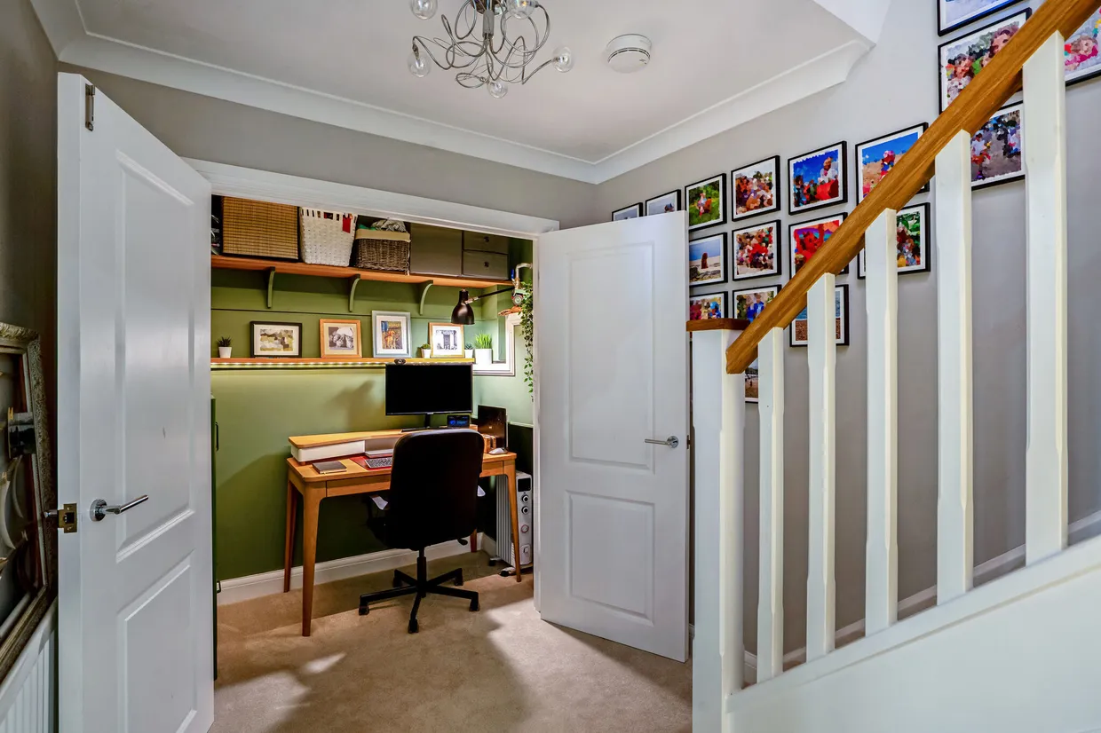 Matthews Walk, Cirencester, GL7 photo 14