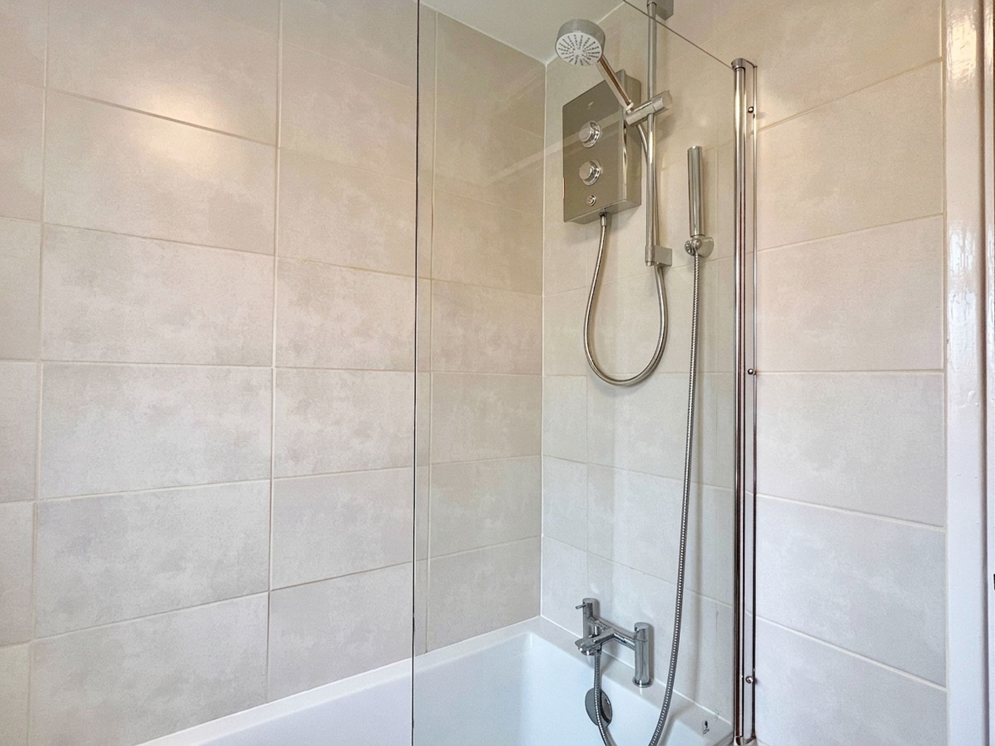 Luttrell Close, Taunton - NO onward chain! Image 17