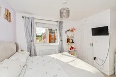 Le Marechal Avenue, Bursledon, SOUTHAMPTON