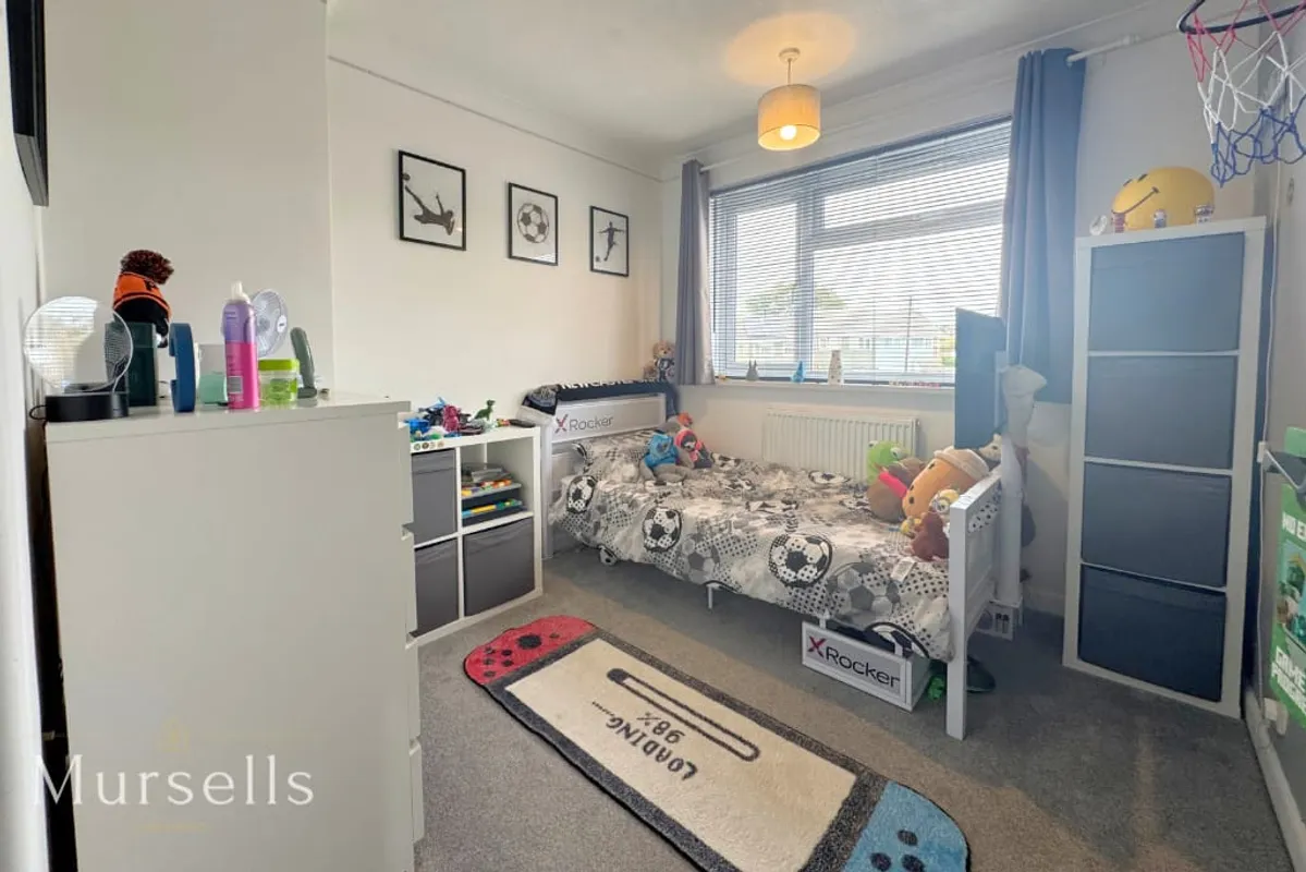 Freshwater Drive, Poole, BH15