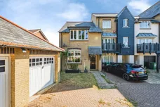 Admiralty Crescent, Eastbourne